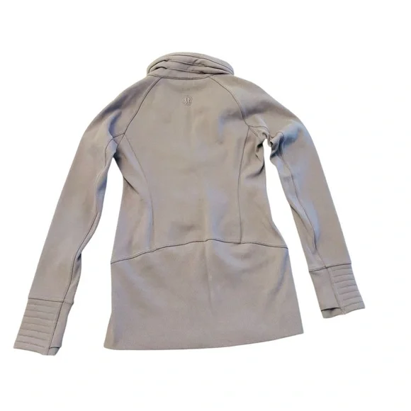 Lululemon Zip Up Radiant II Jacket Violet Verbena Womens M NWT EXPIRED COLOR! - Picture 6 of 12
